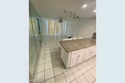 401 Ocean Dr #1021, Miami Beach, FL 33139 - Photo 14