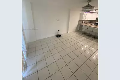 401 Ocean Dr #1021, Miami Beach, FL 33139 - Photo 2