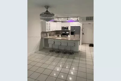 401 Ocean Dr #1021, Miami Beach, FL 33139 - Photo 4