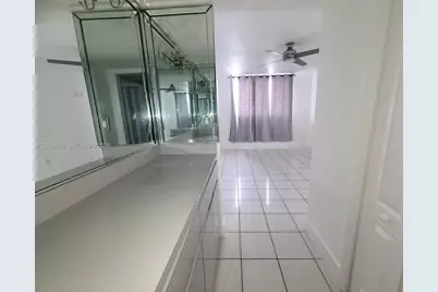 401 Ocean Dr #1021, Miami Beach, FL 33139 - Photo 28