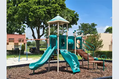 40 Pleasant Hill Ln #40, Tamarac, FL 33319 - Photo 54