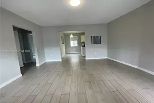 625 77th St, Miami Beach, FL 33141 - Photo 10