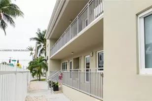 625 77th St, Miami Beach, FL 33141 - Photo 22