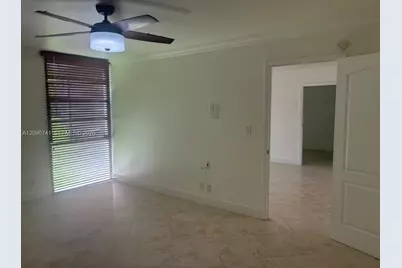 3101 N Country Club Dr #107, Aventura, FL 33180 - Photo 8
