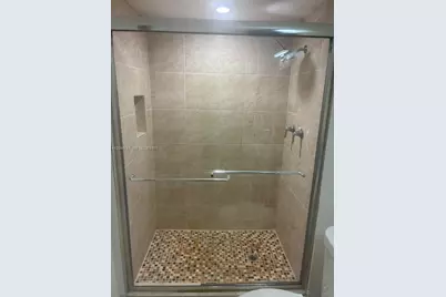 3101 N Country Club Dr #107, Aventura, FL 33180 - Photo 20