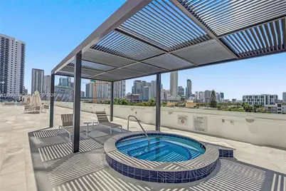 10 SW South River Dr #1703, Miami, FL 33130 - Photo 18