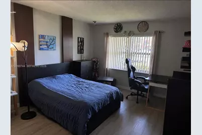17901 NW 68th Ave #R105, Hialeah, FL 33015 - Photo 4