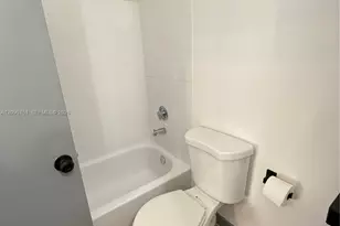 1320 Drexel Ave, Miami Beach, FL 33139 - Photo 12