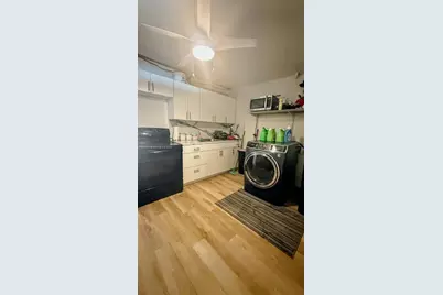 1560 NW 124th St, North Miami, FL 33167 - Photo 16