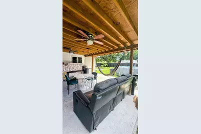 1560 NW 124th St, North Miami, FL 33167 - Photo 18
