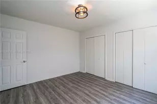 1940 Biarritz Dr, Miami Beach, FL 33141 - Photo 10