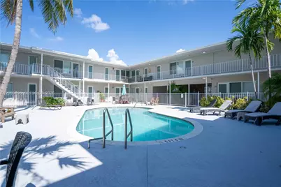 1940 Biarritz Dr #4, Miami Beach, FL 33141 - Photo 4