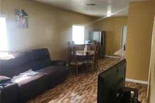 447 NW 83rd St, Miami, FL 33150 - Photo 10
