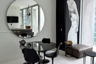 300 Biscayne Blvd Way, Miami, FL 33131 - Photo 2