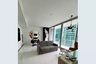 300 Biscayne Boulevard Way #3308W, Miami, FL 33131 - Photo 8