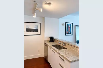 601 NE 36th St #3105, Miami, FL 33137 - Photo 4
