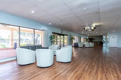 505 Briarwood Cir #2-59, Hollywood, FL 33024 - Photo 14
