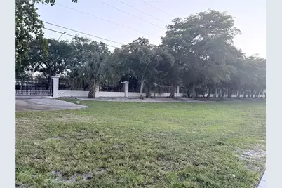 1878 NW 45th Ct, Tamarac, FL 33309 - Photo 12