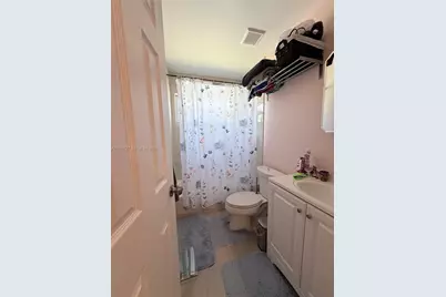 1878 NW 45th Ct, Tamarac, FL 33309 - Photo 8