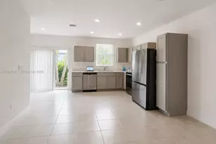 364 NW 8th Ct, Pompano Beach, FL 33060 - Photo 2