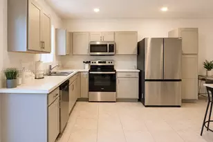 364 NW 8th Ct, Pompano Beach, FL 33060 - Photo 4