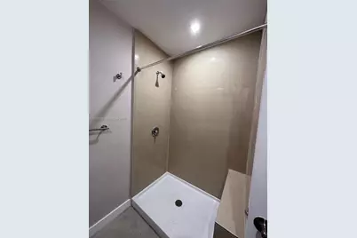 320 SW 13th Ave #302, Miami, FL 33135 - Photo 8
