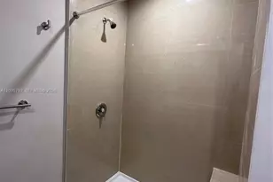 320 SW 13th Ave, Miami, FL 33135 - Photo 8