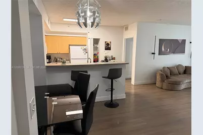 8020 N Nob Hill Rd #204, Tamarac, FL 33321 - Photo 4