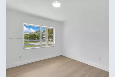 21241 NE 2nd Ave #., Miami, FL 33179 - Photo 16
