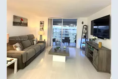 3750 NE 170th St #404, North Miami Beach, FL 33160 - Photo 2