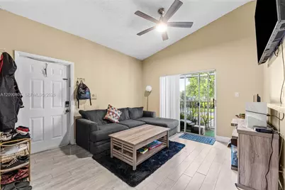 680 Cypress Club Way #G10, Deerfield Beach, FL 33064 - Photo 6