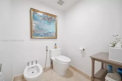 19111 Collins Ave #2207, Sunny Isles Beach, FL 33160 - Photo 16