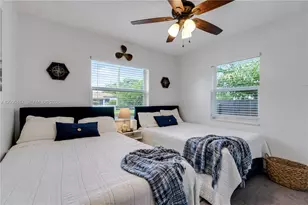 1238 NW 57th St, Miami, FL 33142 - Photo 6