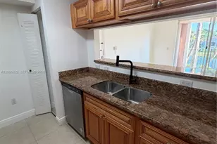 12124 St.Andrews Pl, Miramar, FL 33025 - Photo 10