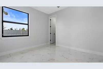 411 SW 19 Ave, Cape Coral, FL 33991 - Photo 20