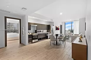 398 NE 5th St, Miami, FL 33132 - Photo 16