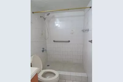 9270 Fontainebleau Blvd #203, Miami, FL 33172 - Photo 42