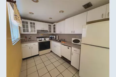 9270 Fontainebleau Blvd #203, Miami, FL 33172 - Photo 46