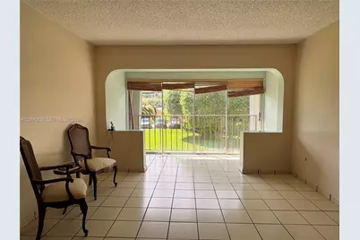 9270 Fontainebleau Blvd #203, Miami, FL 33172 - Photo 10