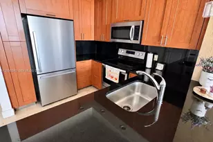 315 NE 3rd Ave, Fort Lauderdale, FL 33301 - Photo 6