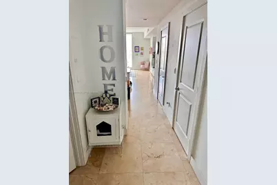 315 NE 3rd Ave #1109, Fort Lauderdale, FL 33301 - Photo 2