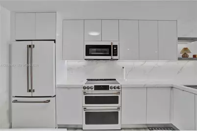 [Address not provided], Miami Beach, FL 33141 - Photo 16