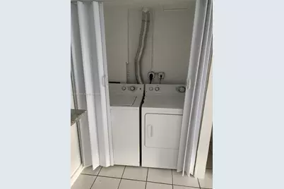 1460 NE 151st St #102, Miami, FL 33162 - Photo 16
