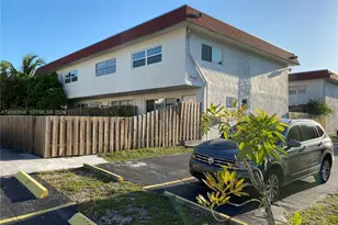 1460 NE 151st St, Miami, FL 33162 - Photo 1