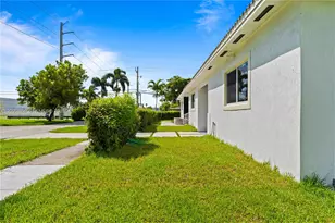 580 Lee Dr, Miami Springs, FL 33166 - Photo 12