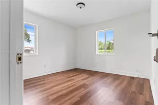 580 Lee Dr, Miami Springs, FL 33166 - Photo 22