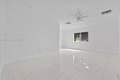 580 Lee Dr, Miami Springs, FL 33166 - Photo 52