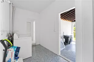 580 Lee Dr, Miami Springs, FL 33166 - Photo 52