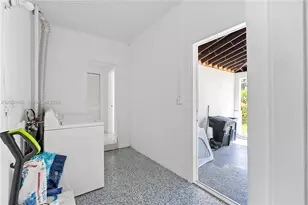 580 Lee Dr, Miami Springs, FL 33166 - Photo 40