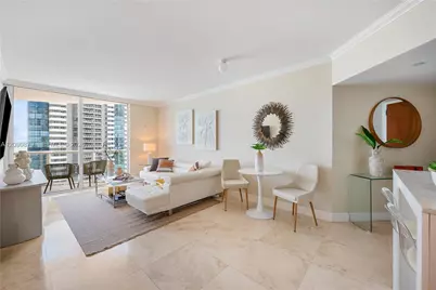 6365 Collins Ave #2206, Miami Beach, FL 33141 - Photo 10